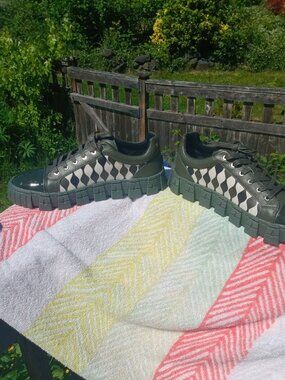 New 10/11 and 11.5 in box Richardson Footwear sneakers the "Olive Knight" mode